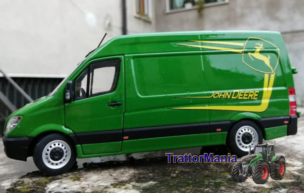 Mercedes-Benz Sprinter John Deere I