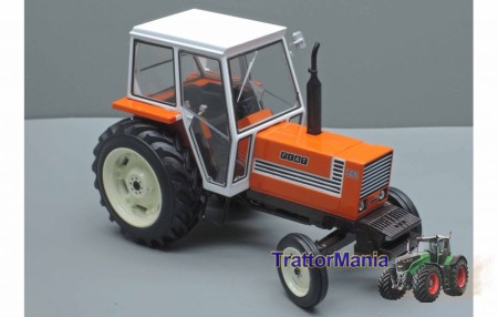 Fiat 880 2wd con cabina bianca