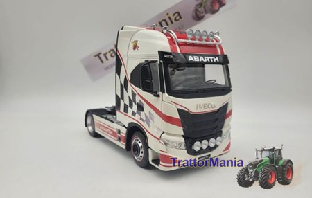 Iveco s-way ABARTH edition