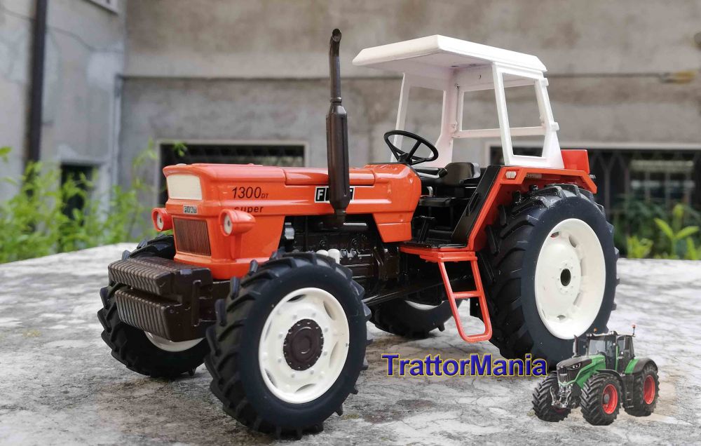 FIAT 1300 DT con tettuccio