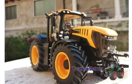 JCB Fastrac 8330 precision 