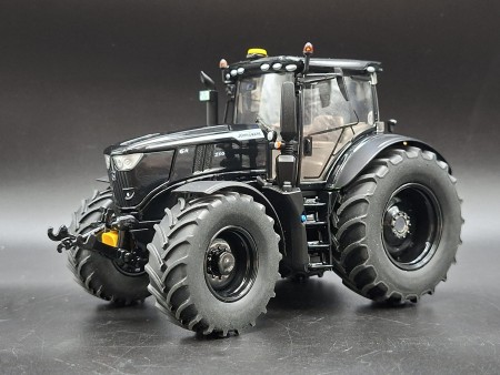 JOHN DEERE 6R ALL BLACK LUCIDO