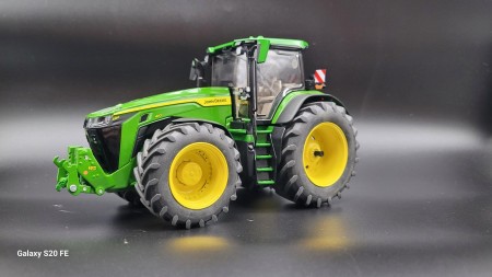 JOHN DEERE 8R MAGGIORATO TRECKERLE