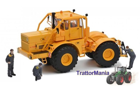 Kirovets K700 A con 3 meccanici