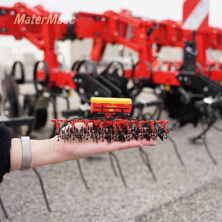 SARCHIATRICE MATERMACC UNICA PVI BOX ROSSO (PROTOTIPO)