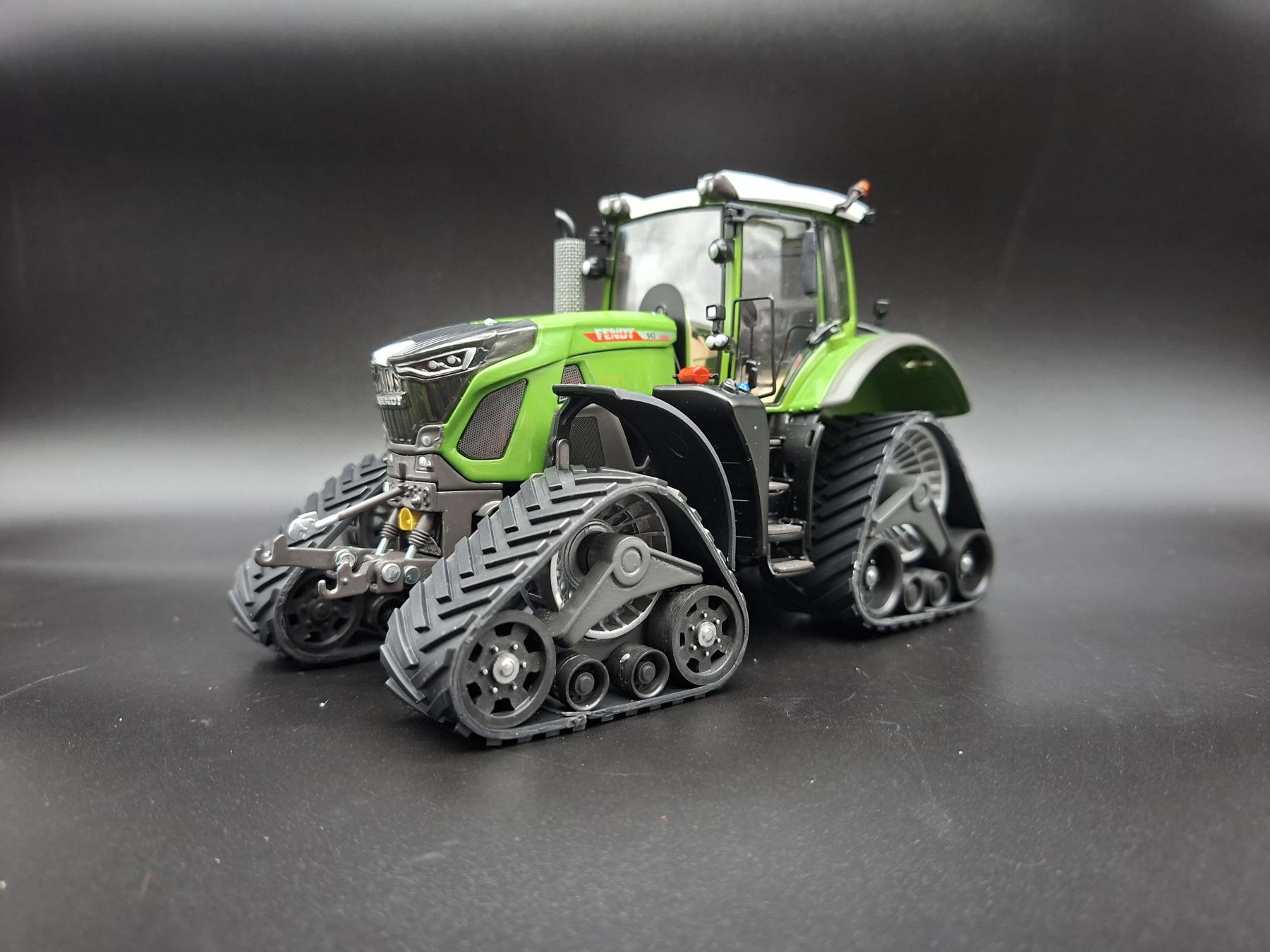 FENDT 942 TRAC SILVER