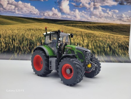 FENDT 620 VARIO MAGGIORATO A32