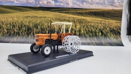 FIAT 640 2WD CON GABBIE