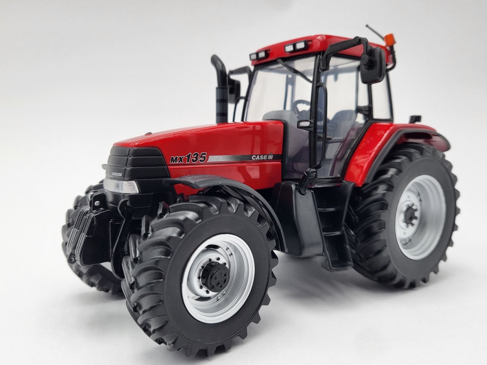 CASE IH MX 135 (1997-2000 LOGO ORRIZONTALE)