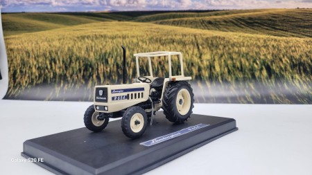 LAMBORGHINI HURLIMANN 654 2WD