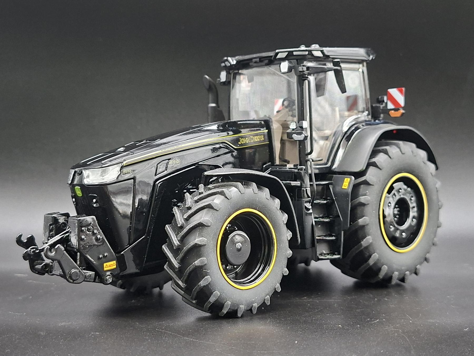 JOHN DEERE ALL BLACK NEW VERSION