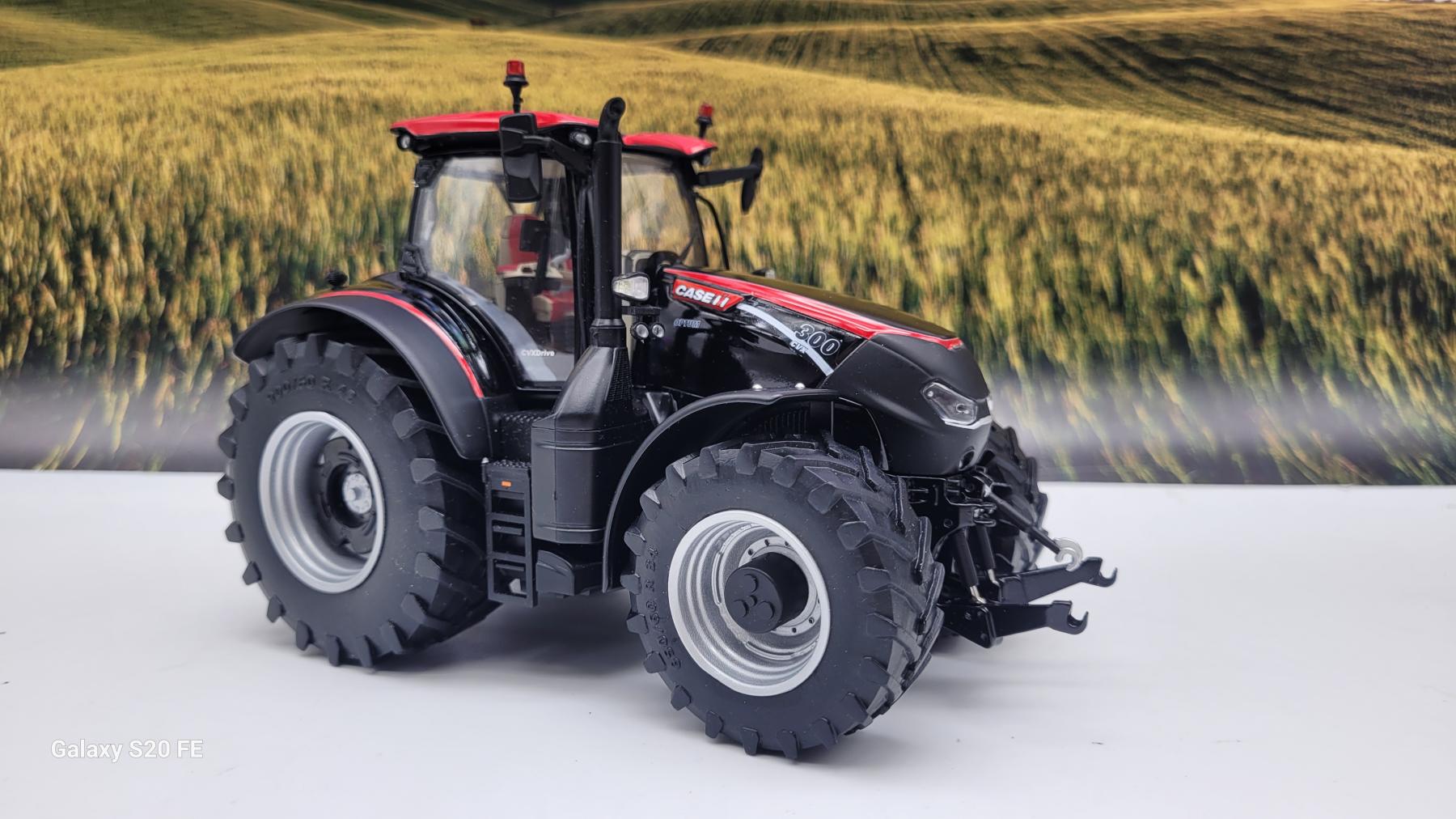 CASE IH OPTUM 340 PLATINUM EDITION