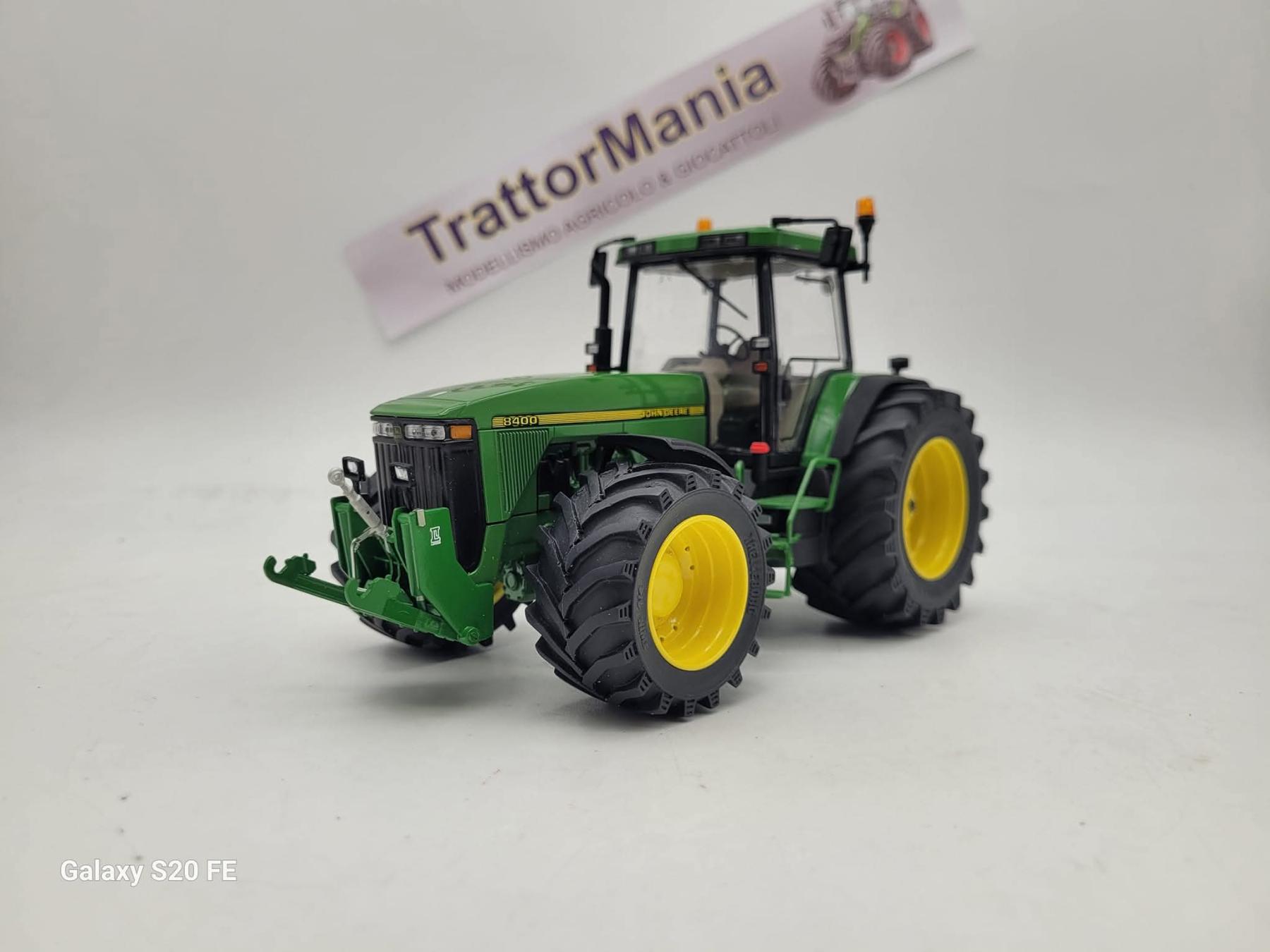 JOHN DEERE 8400 + MAGGIORATO TOP + SOLLEVAMENTO ANTERIORE
