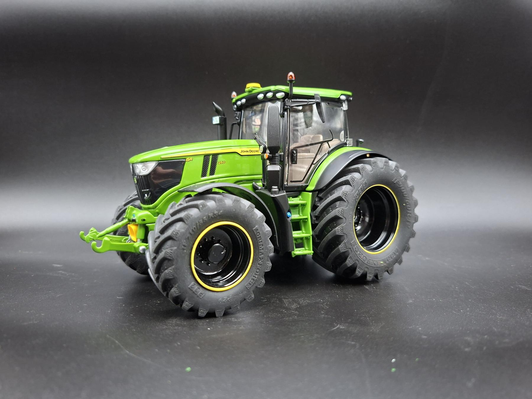 JOHN DEERE 6R.250 YELLOW LINE MAGGIORATO PERFECT32