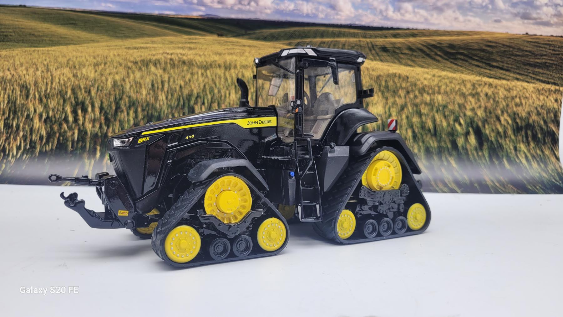 JOHN DEERE 8RX 410 BLACK