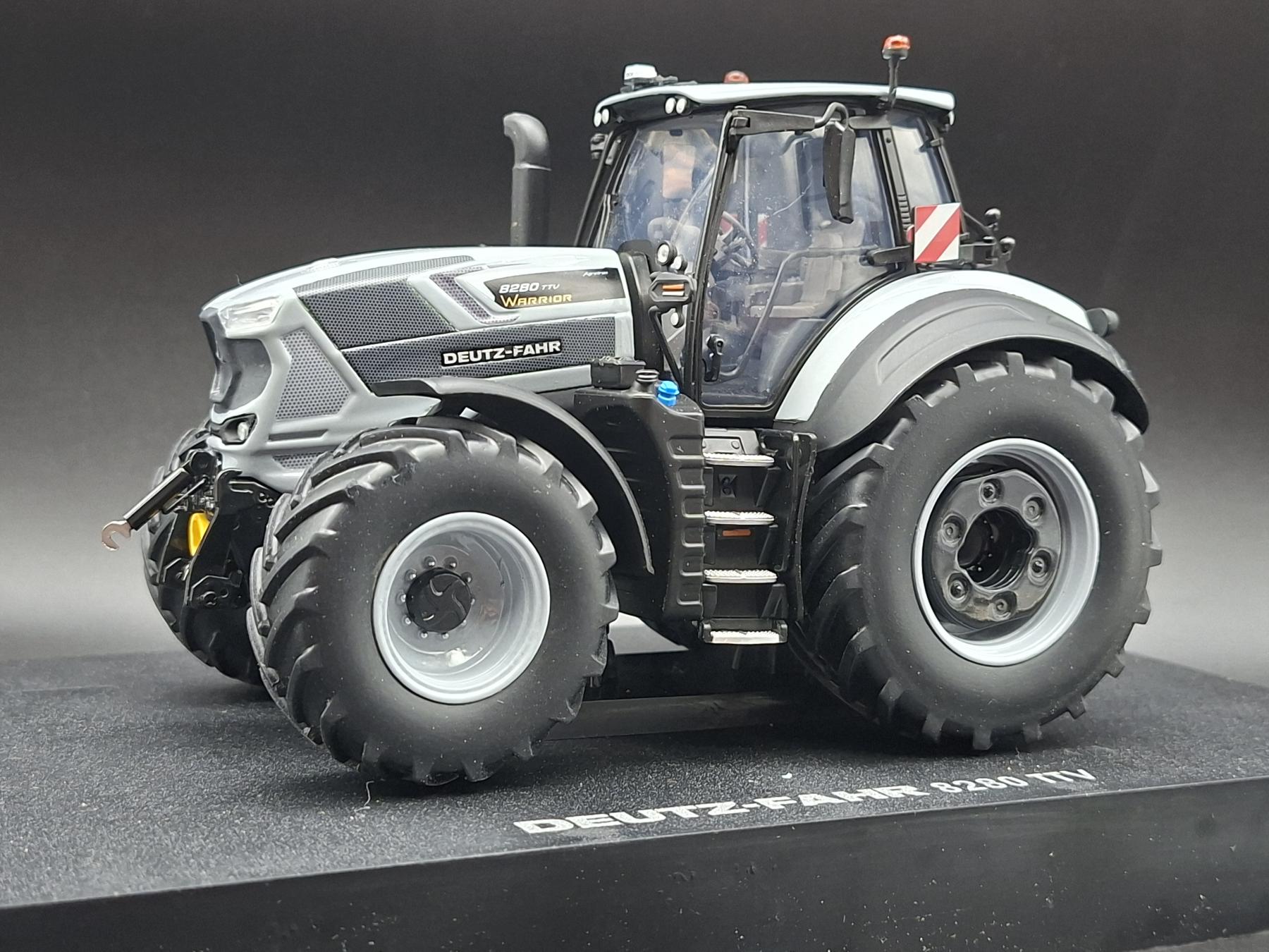 DEUTZ-FAHR 8280 GREY LINE