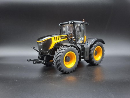 JCB FASTRAC PLATINUM