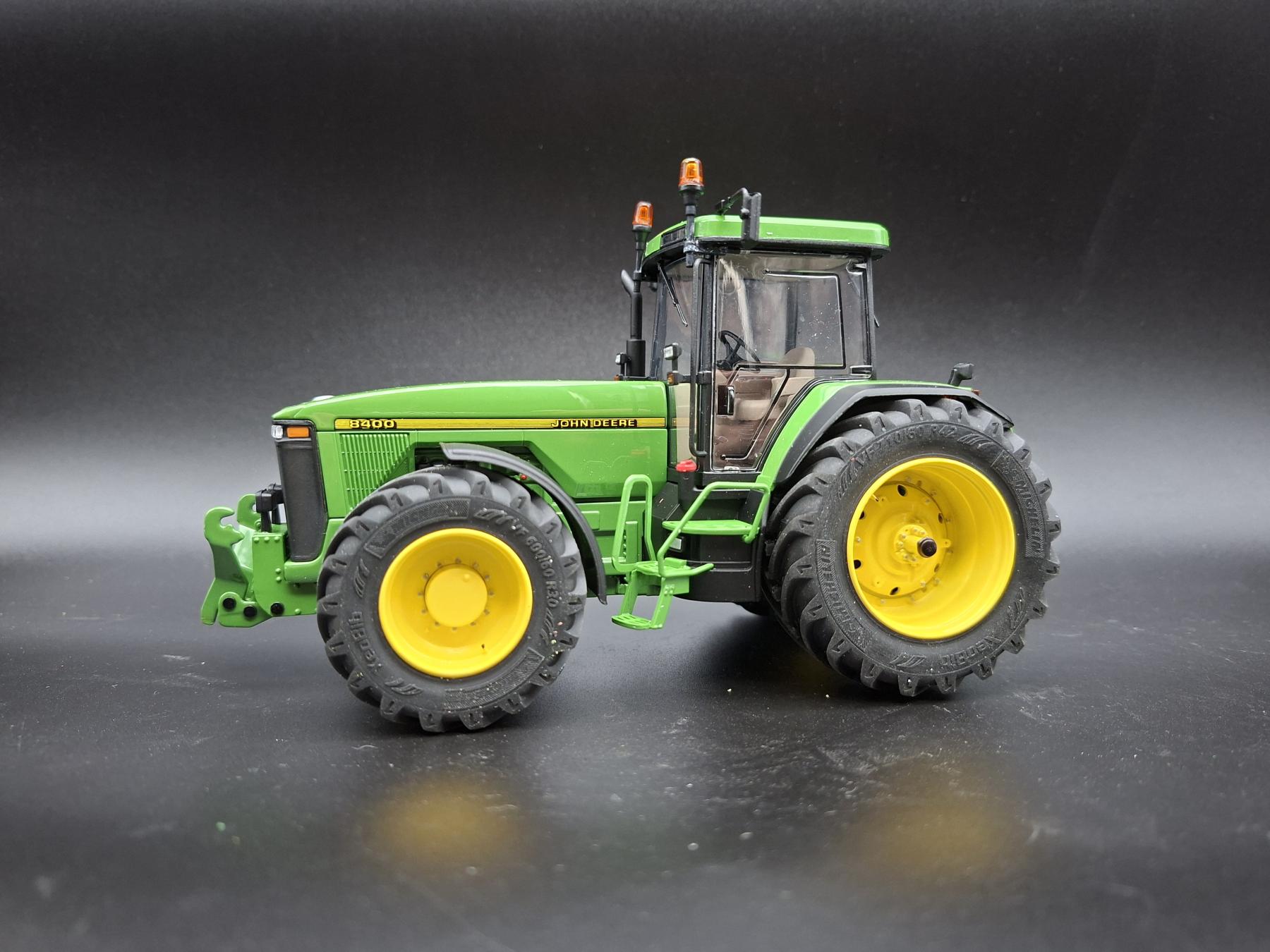 JOHN DEERE 8400 MAGGIORATO PERFECT NEW