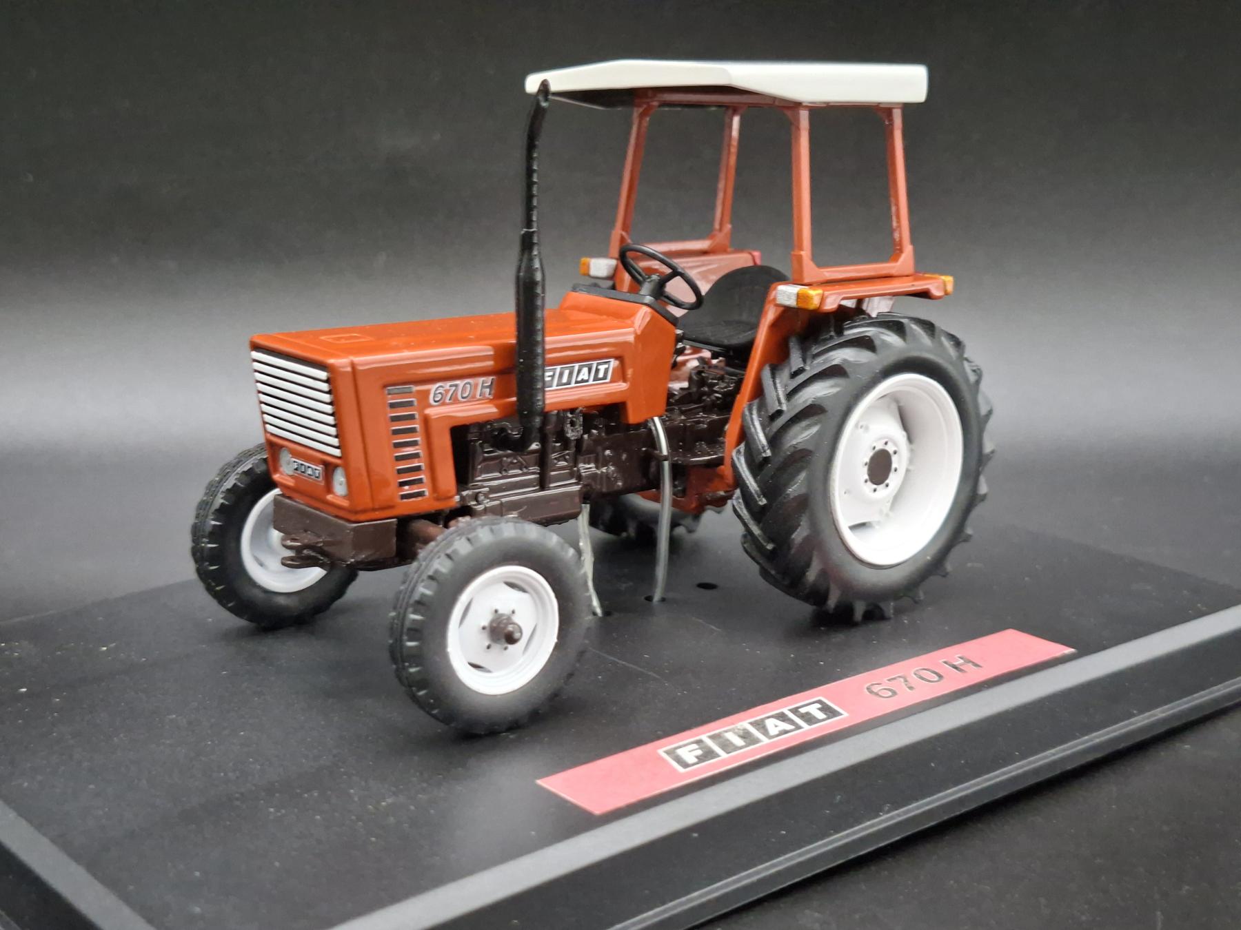 FIAT 670H 2WD TERRACOTTA