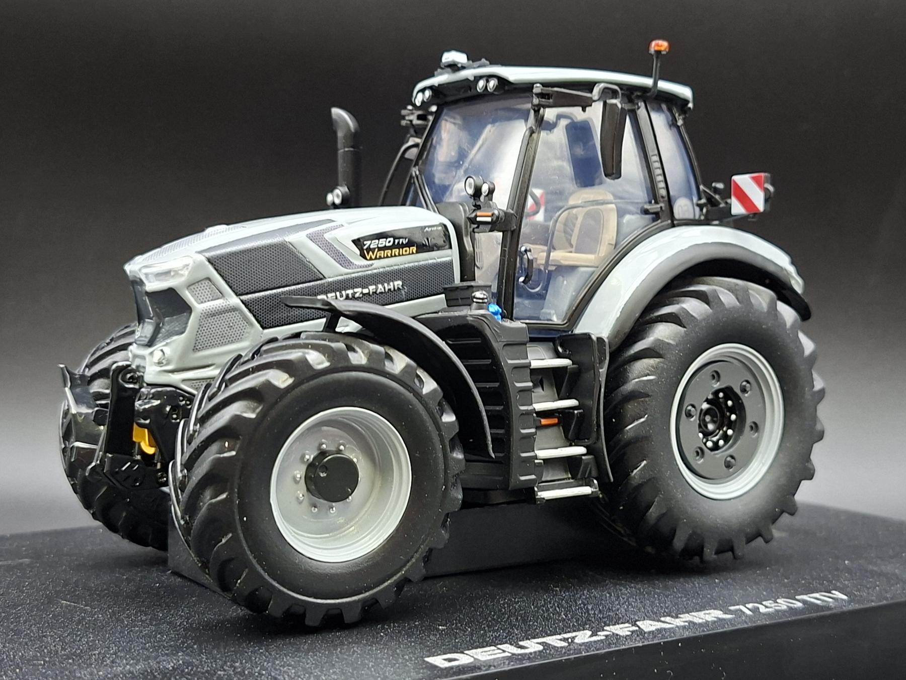 DEUTZ 7250 GREY LINE