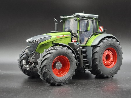 FENDT 1052 VARIO MICHELIN+ZAVORRE POSTERIORI