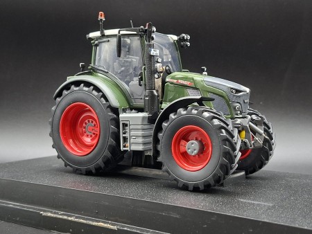 FENDT 620 VARIO GERMAN RED LINE