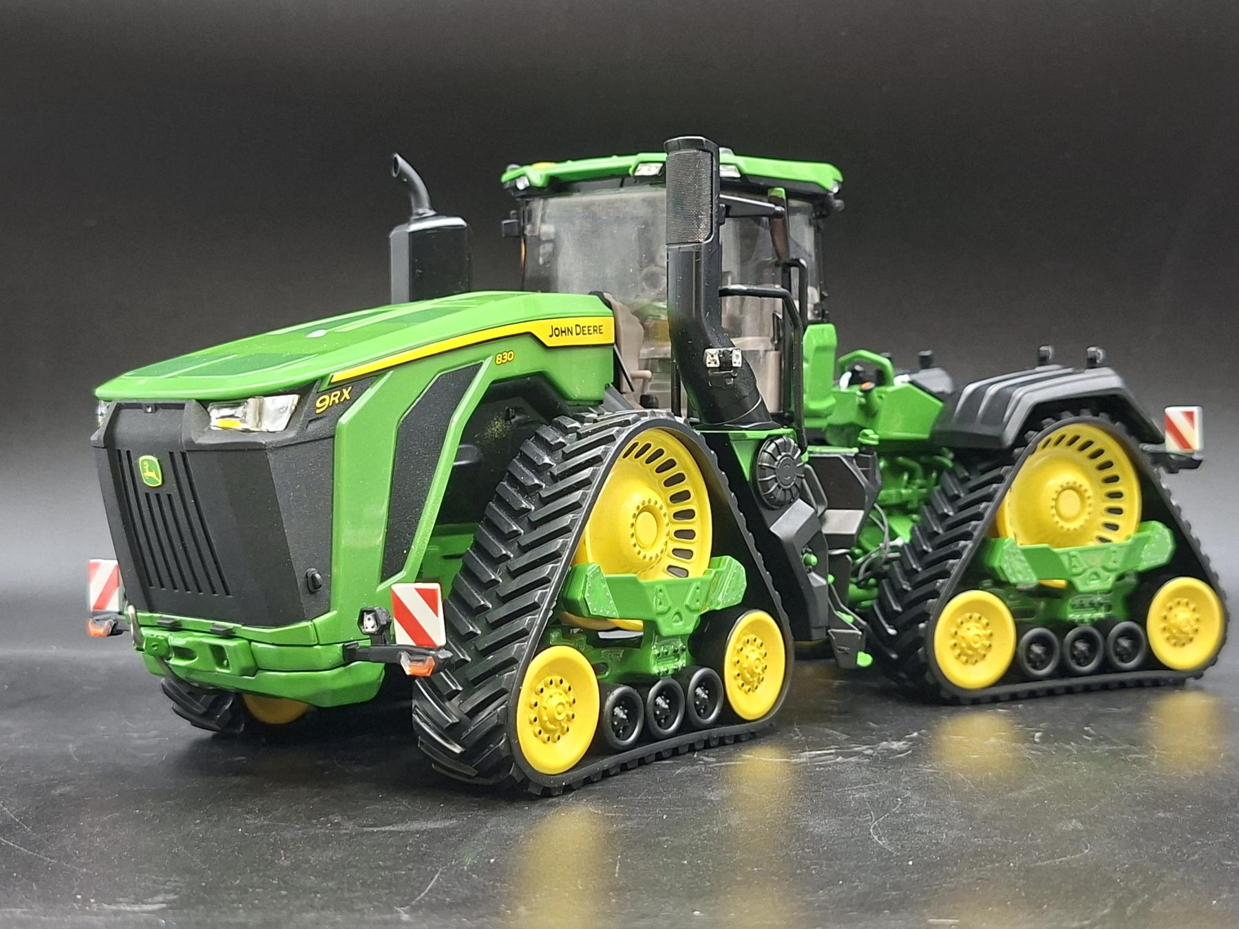 JOHN DEERE 9rRX 830 PRECISION