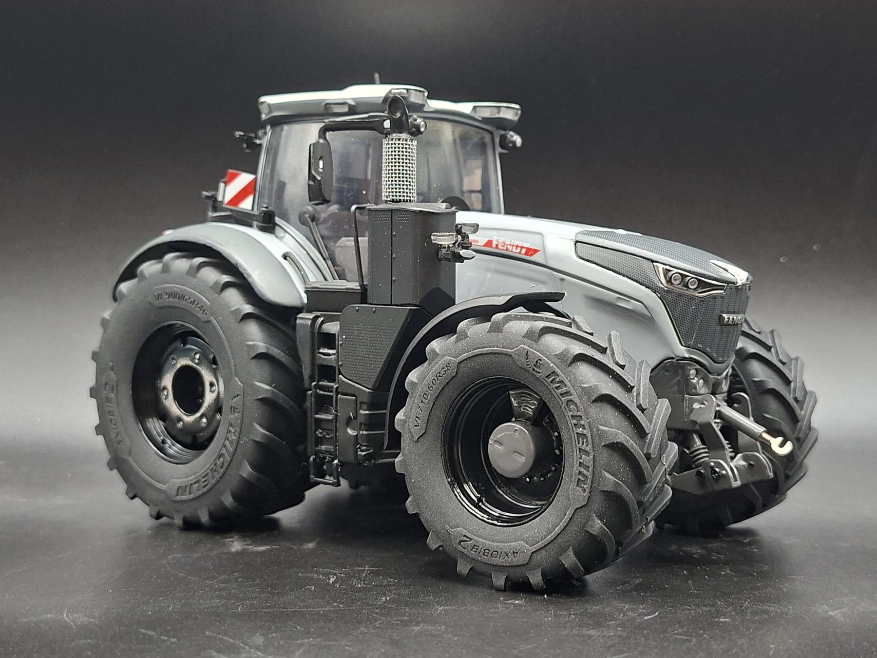 FENDT 1052 GREY LINE MAGGIORATO MICHELIN