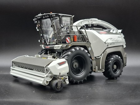 CLAAS JAGUAR 1200 WITHE-GREY EDIITON