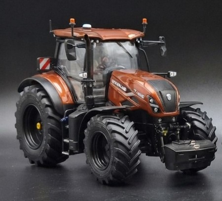 NEW HOLLAND T7.440 CENTENARIO BLACK-LINE