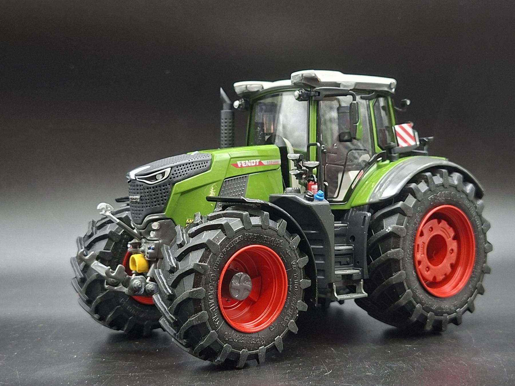 FENDT 832 VARIO PRECISION MAGGIORATO DMS