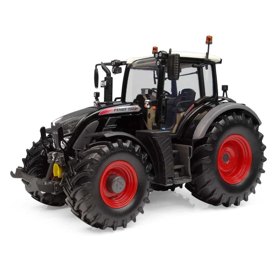 FENDT 724 VARIO BLACK EDITION