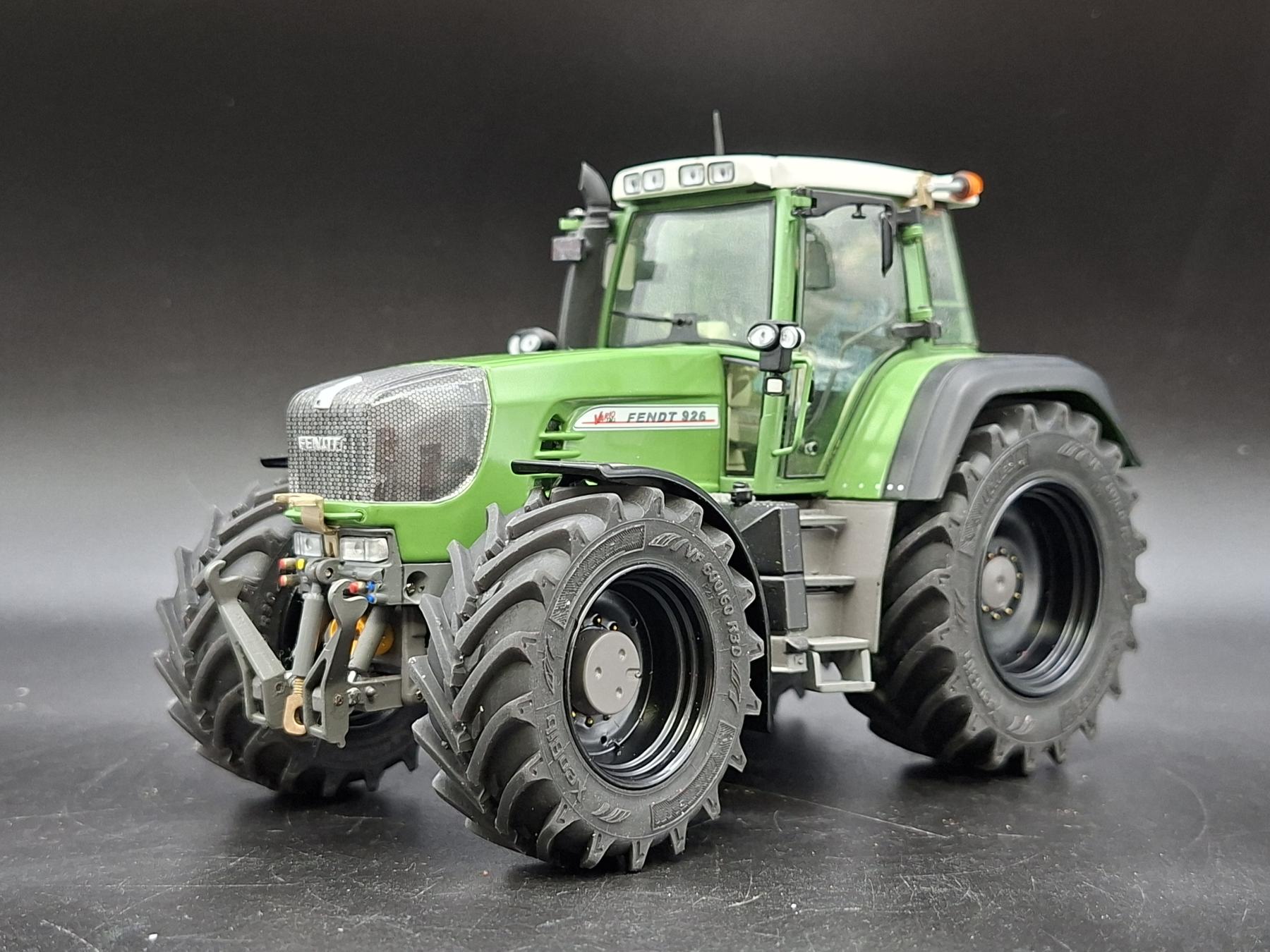 FENDT 930-926 BLACK LINE MAGGIORATO PERFECT32